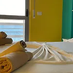Apartamento White Sea View 2 *