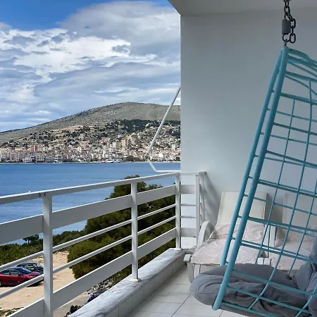 White Sea View 2 Apartment *