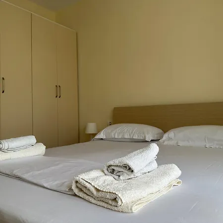 White Sea View 2 Апартаменты *