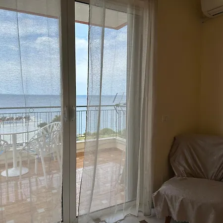 Апартаменты White Sea View 2 Саранда