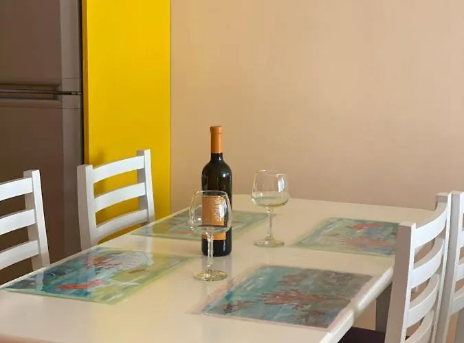 White Sea View 2 アパート Sarandë